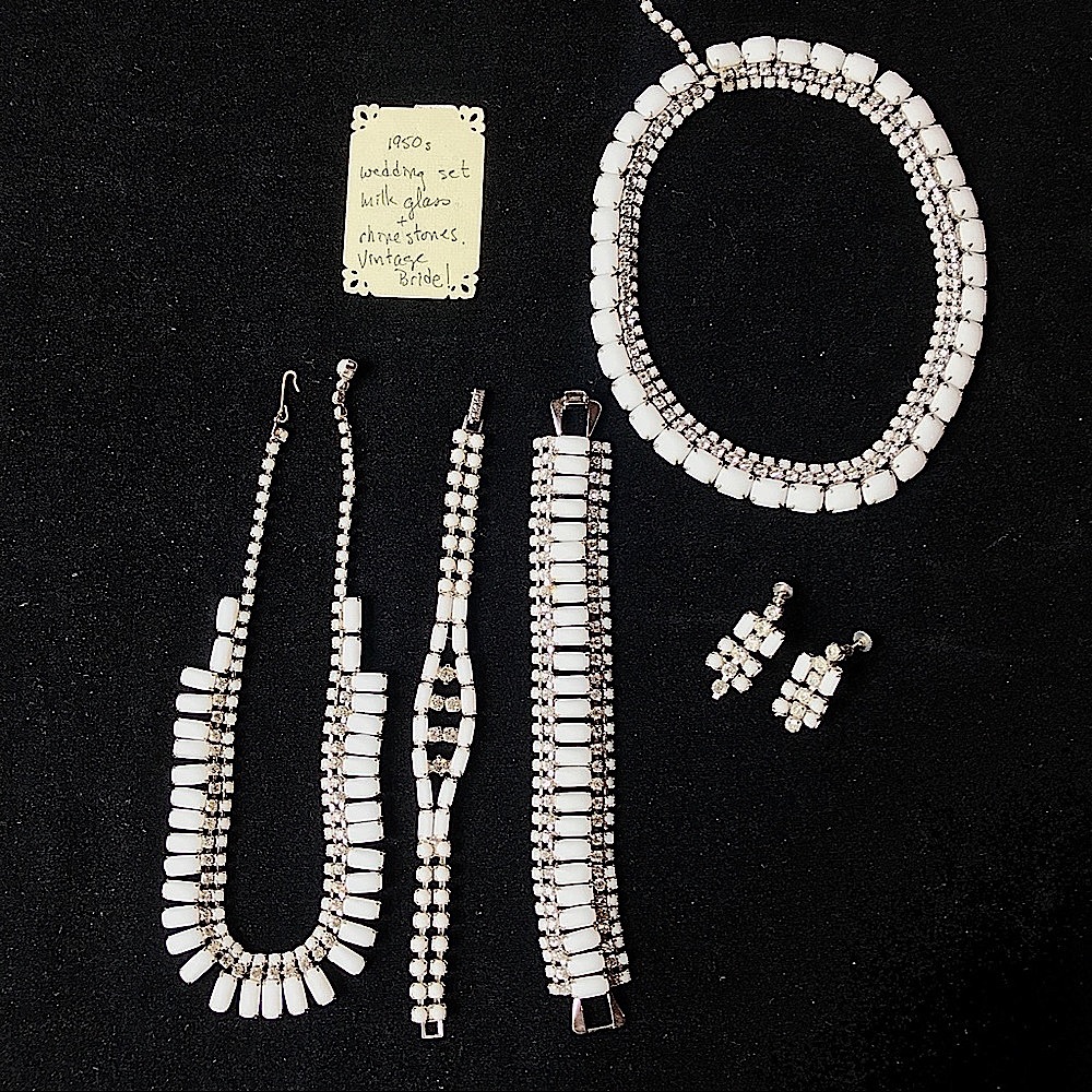 Vintage Bride Jewelry Set